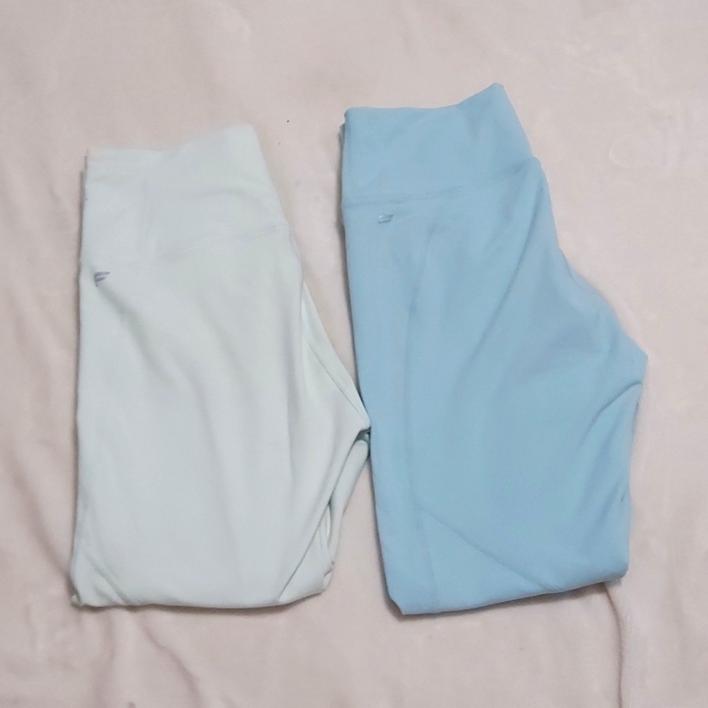 Fabletics size medium PowerHold Leggings